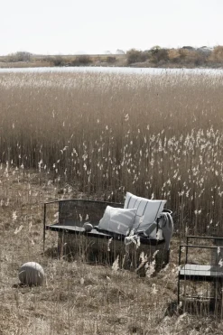 Kristina Dam Baumwollkissen 60 x 60 »Architecture«