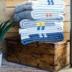 Tweedmill Decke »Fishbone«, 2 Streifen