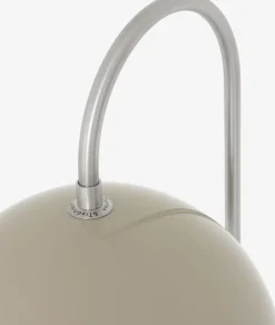 &Tradition A/S Flowerpot VP12