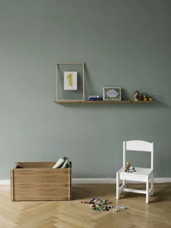 MOEBE Galerie Regal aus Eichenholz