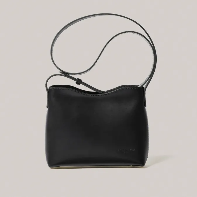 ULTIMO Schultertasche Kernleder