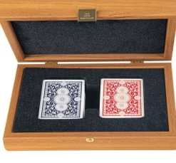 Kinder MANOPOULOS Spielkarten in walnussfarbener Holzkassette