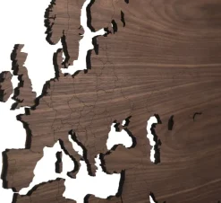 City Shapes Weltkarte aus Nussbaum