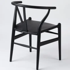 Carl Hansen ZEIT Sonderedition »CH24«, Wishbone Chair aus Buche und Leder